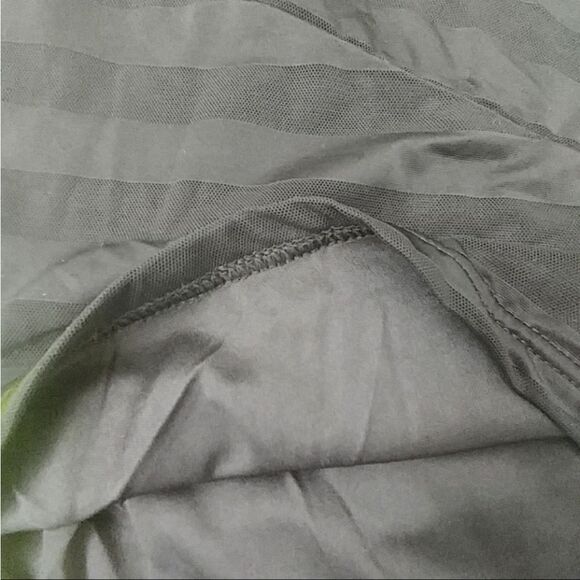 Little black dress🖤   - Picture 5 of 7